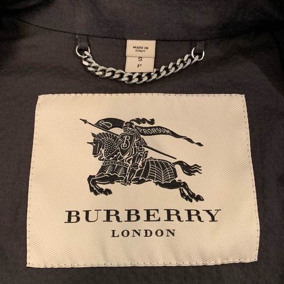Burberry Maplecroft Jacket made in Italy - Picture 5 of 7
